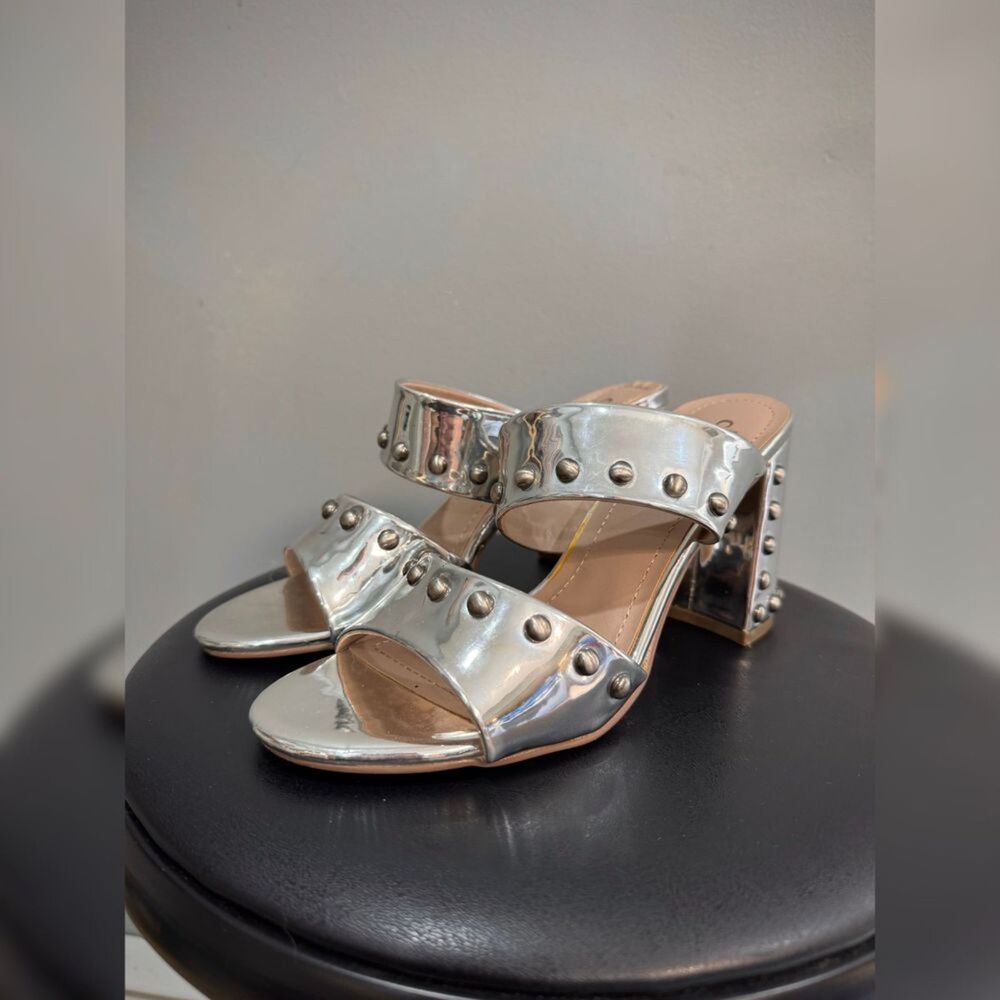 Silver Charles David Shiny Studded Heels Size 7.5 EUC
